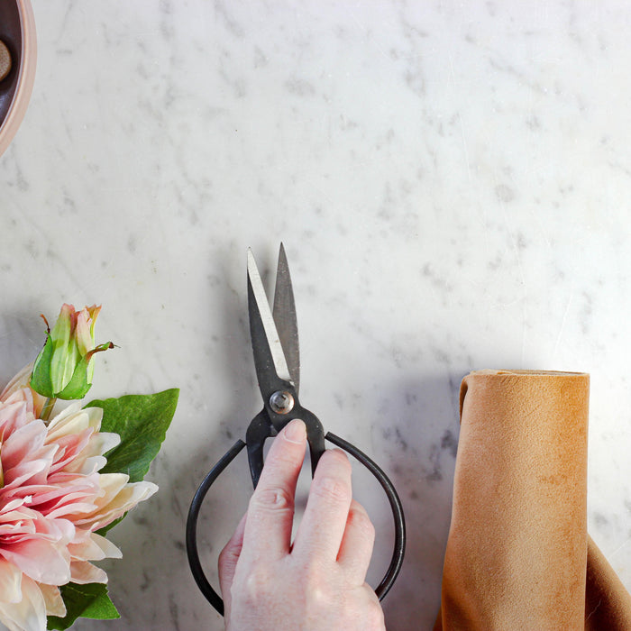 The Ultimate Guide to Sending Flowers in Miami: When, Where & What to Choose