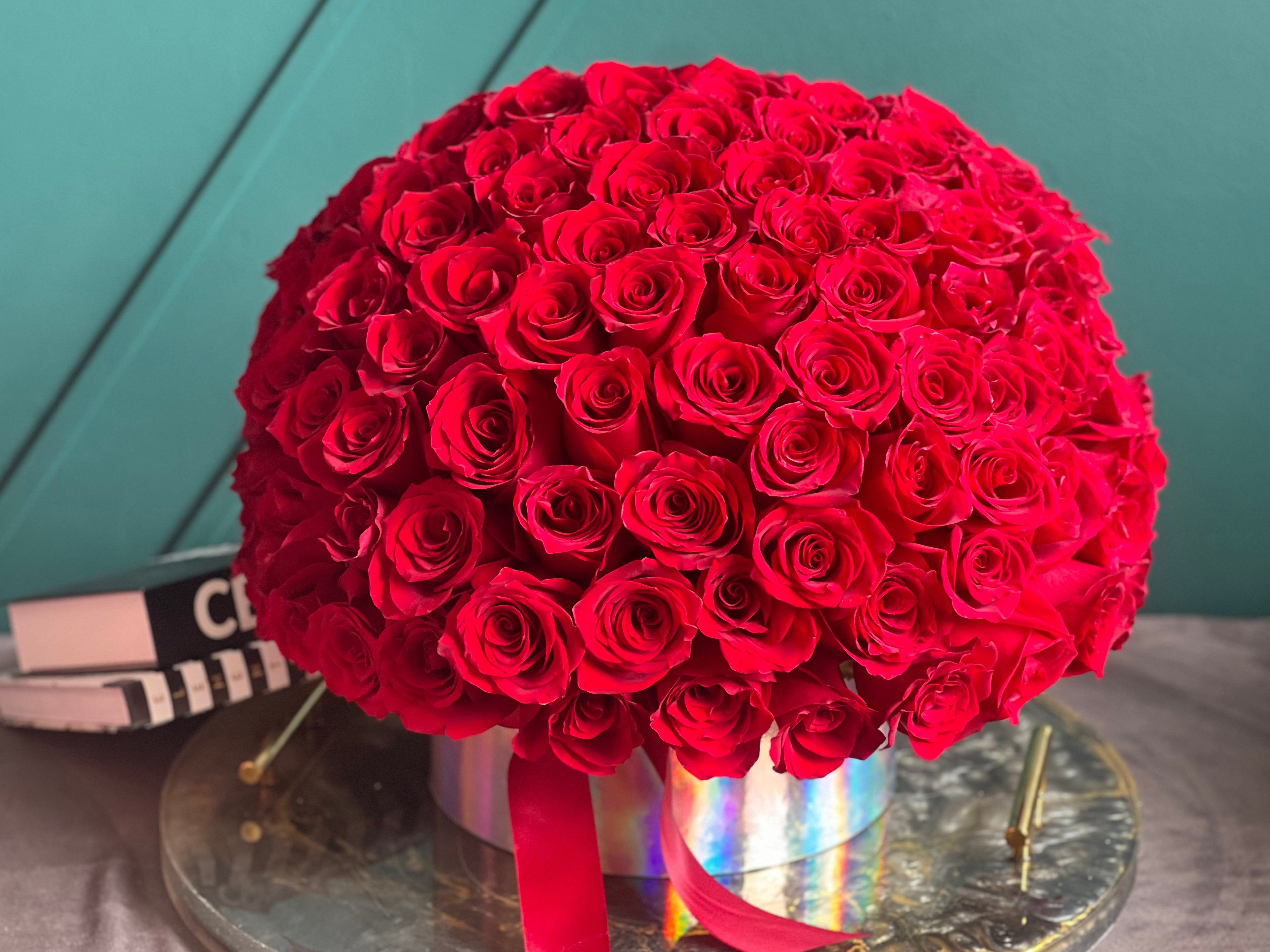 100 premium red roses for romantic flower delivery