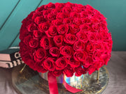 100 red roses in a box Miami