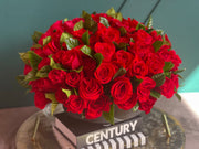 100 red roses in a vase Miami