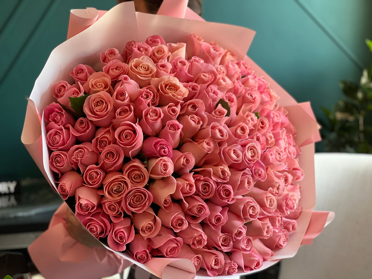 150 Hermosa roses in oversized blush pink rose bouquet