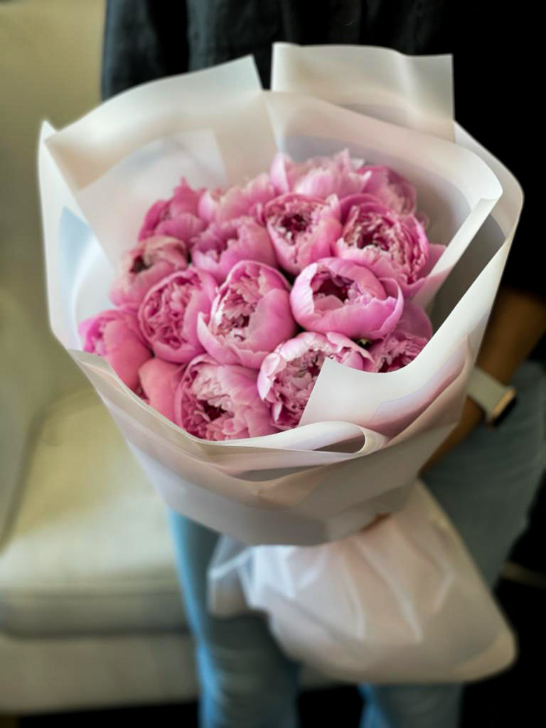 15 pink peonies with elegant decorative wrapping