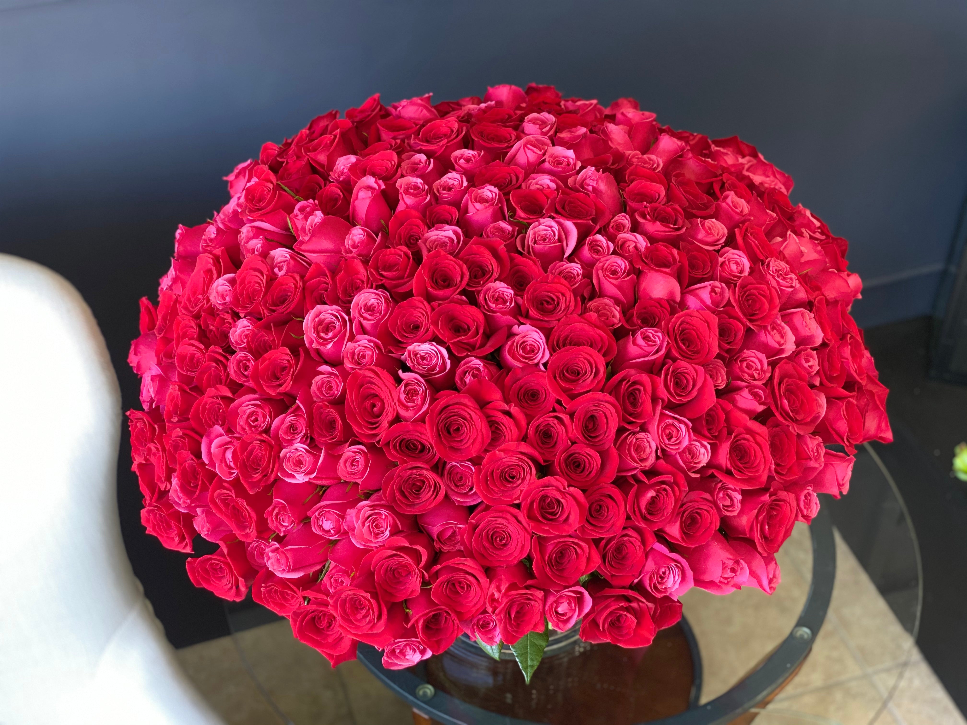 300 premium roses luxury flower delivery Miami