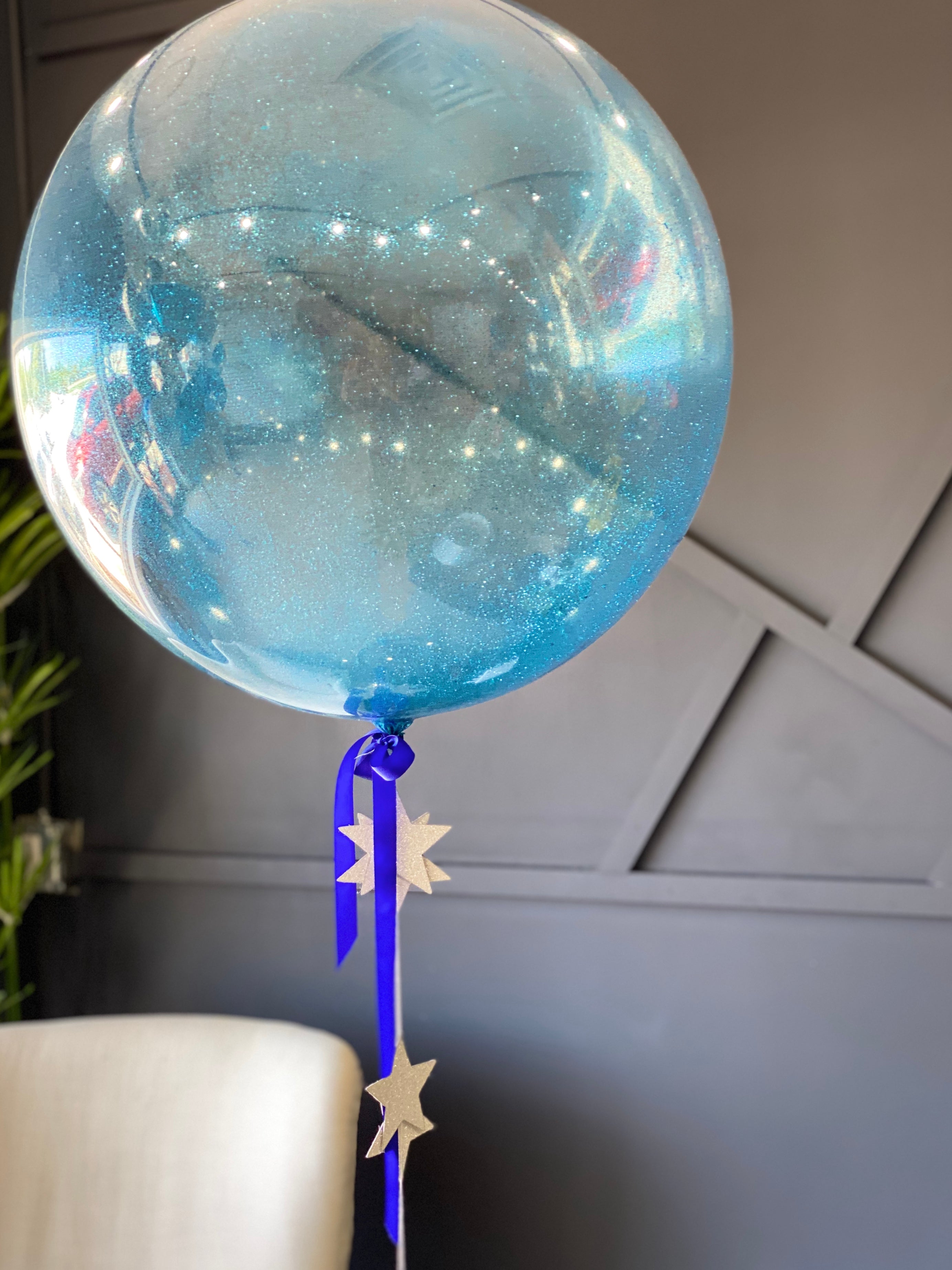 30 inch extra large decorated balloon for delivery by Luxury Flowers Miami