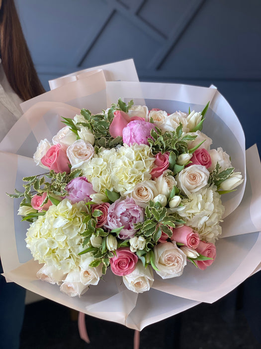 SPRING MIX |  HAND-CRAFTED EUROPEAN BOUQUET