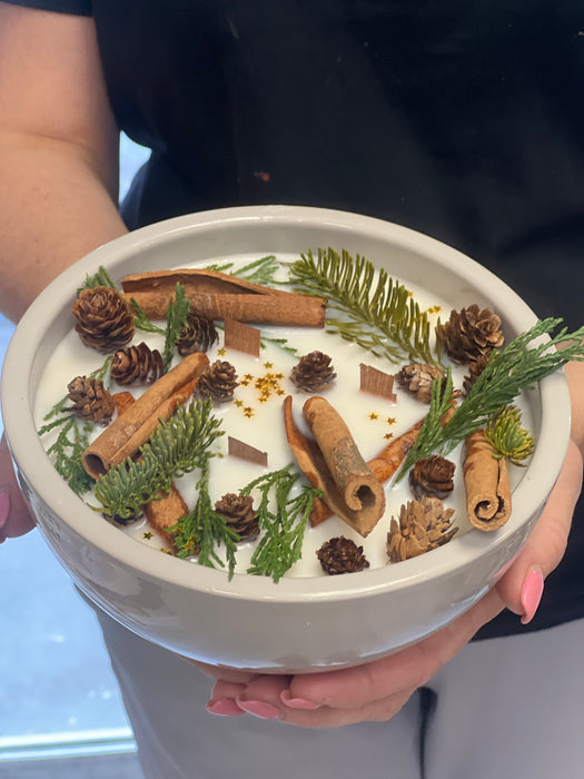 Large organic handmade candle. Holiday Candle