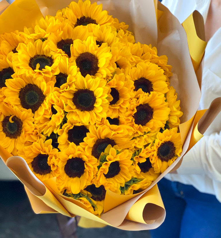 50 Sunflowers Bouquet in Miami | Luxury Flowers Miami