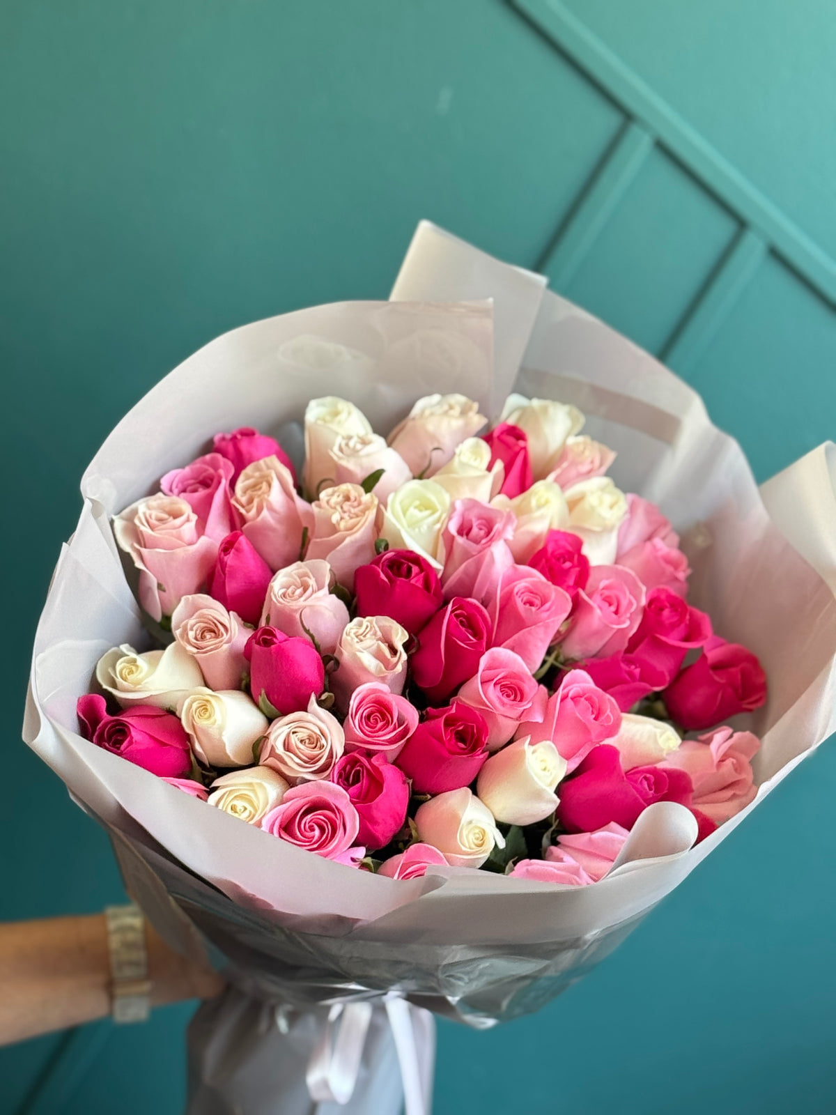 50 pink roses bouquet Miami with pink blush and white roses