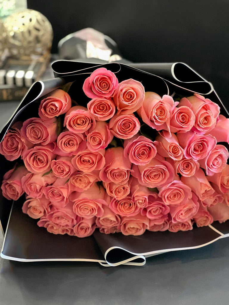 50 pink roses romantic bouquet by Luxury Flowers Miami