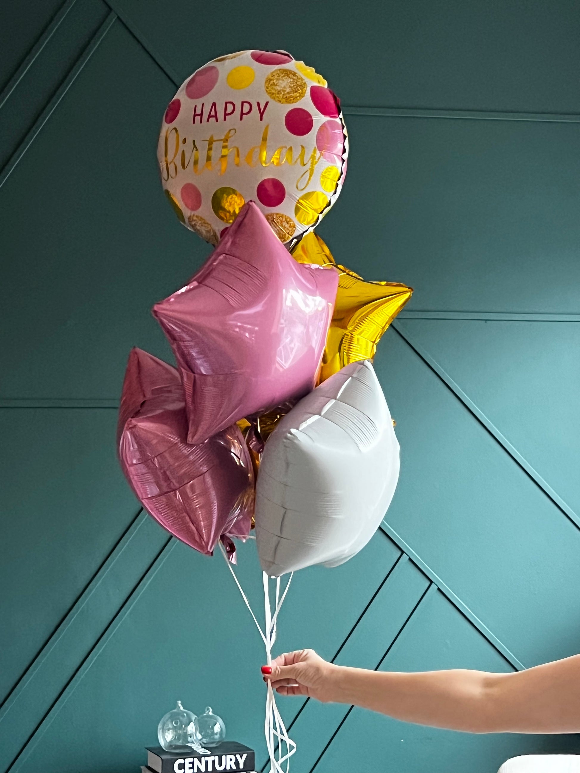 7 balloon birthday bouquet for kids teens and adults
