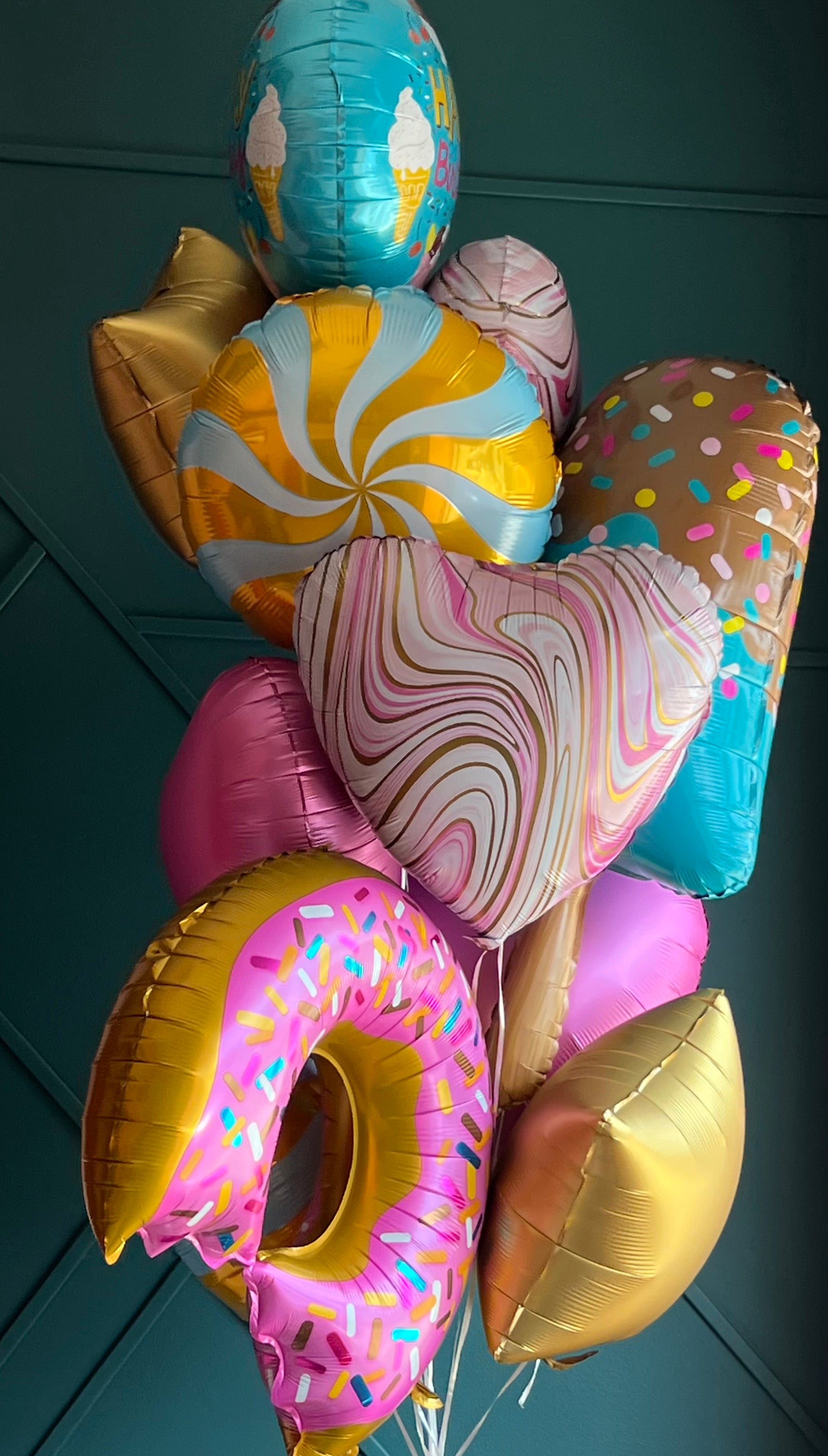 Candy party balloons for dessert table decoration in Miami