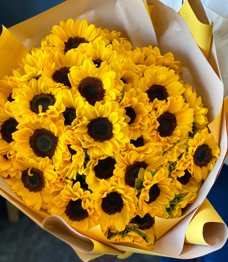 50 Sunflowers Bouquet in Miami | Luxury Flowers Miami