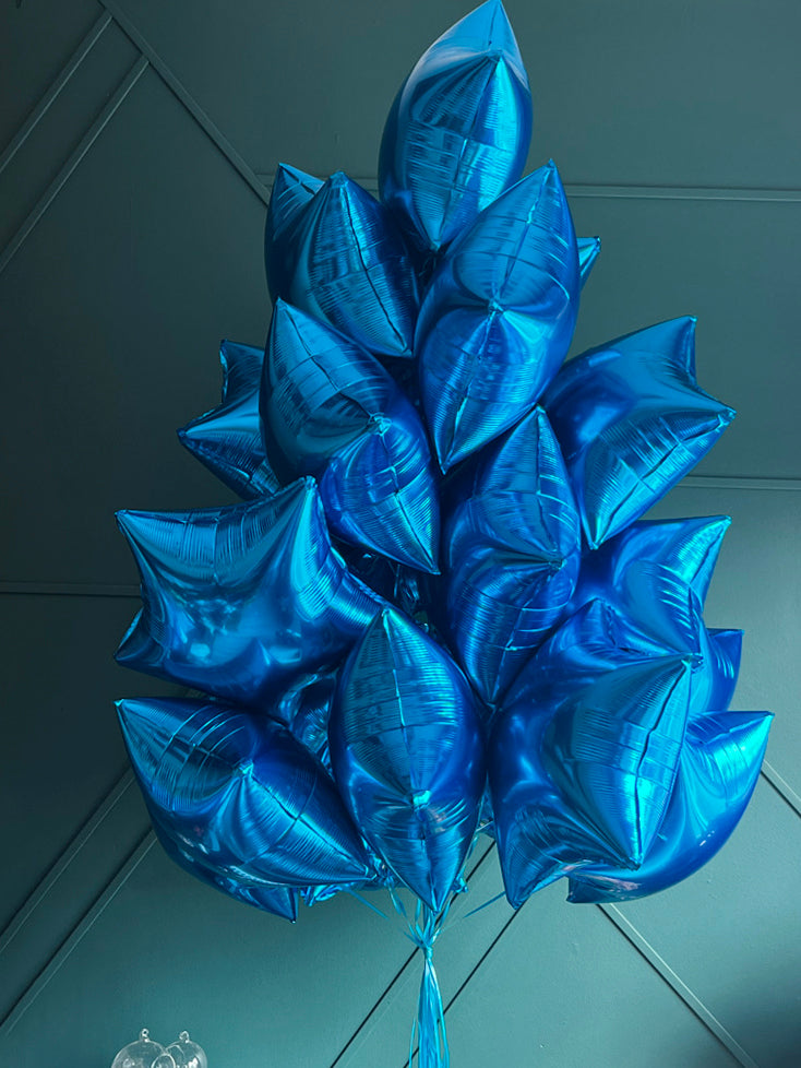 Elegant blue balloon bouquet for corporate events in Miami