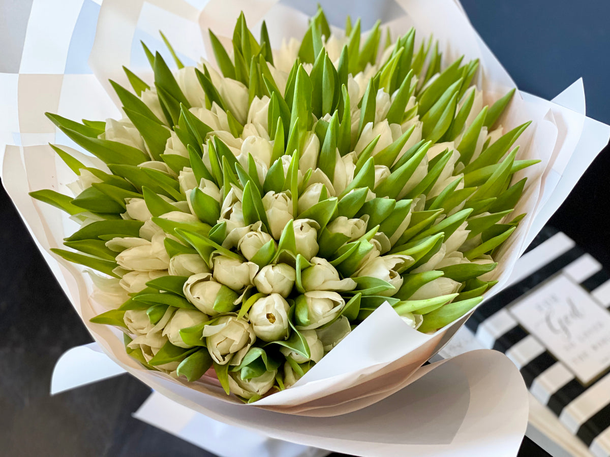 Fresh white tulips luxury bouquet Miami delivery