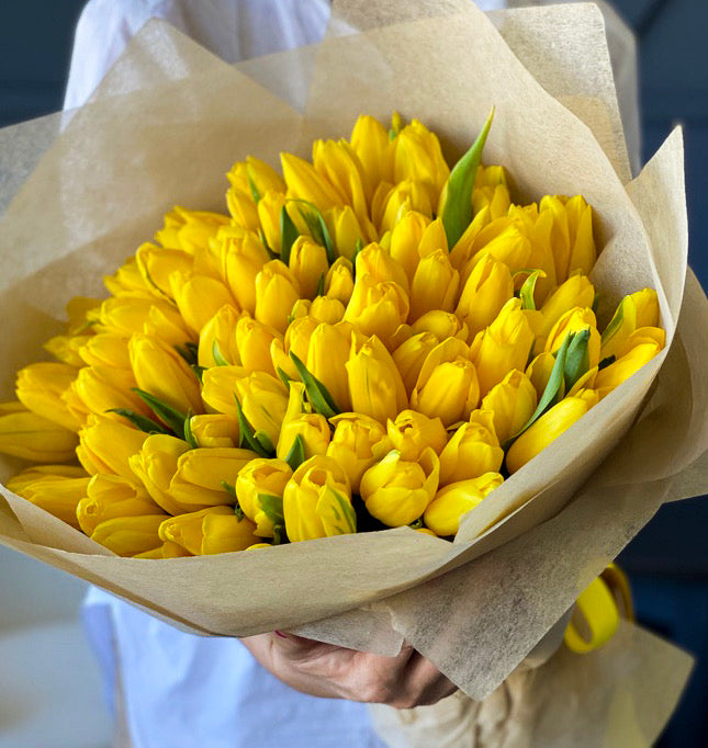 Fresh yellow tulips luxury gift bouquet Miami