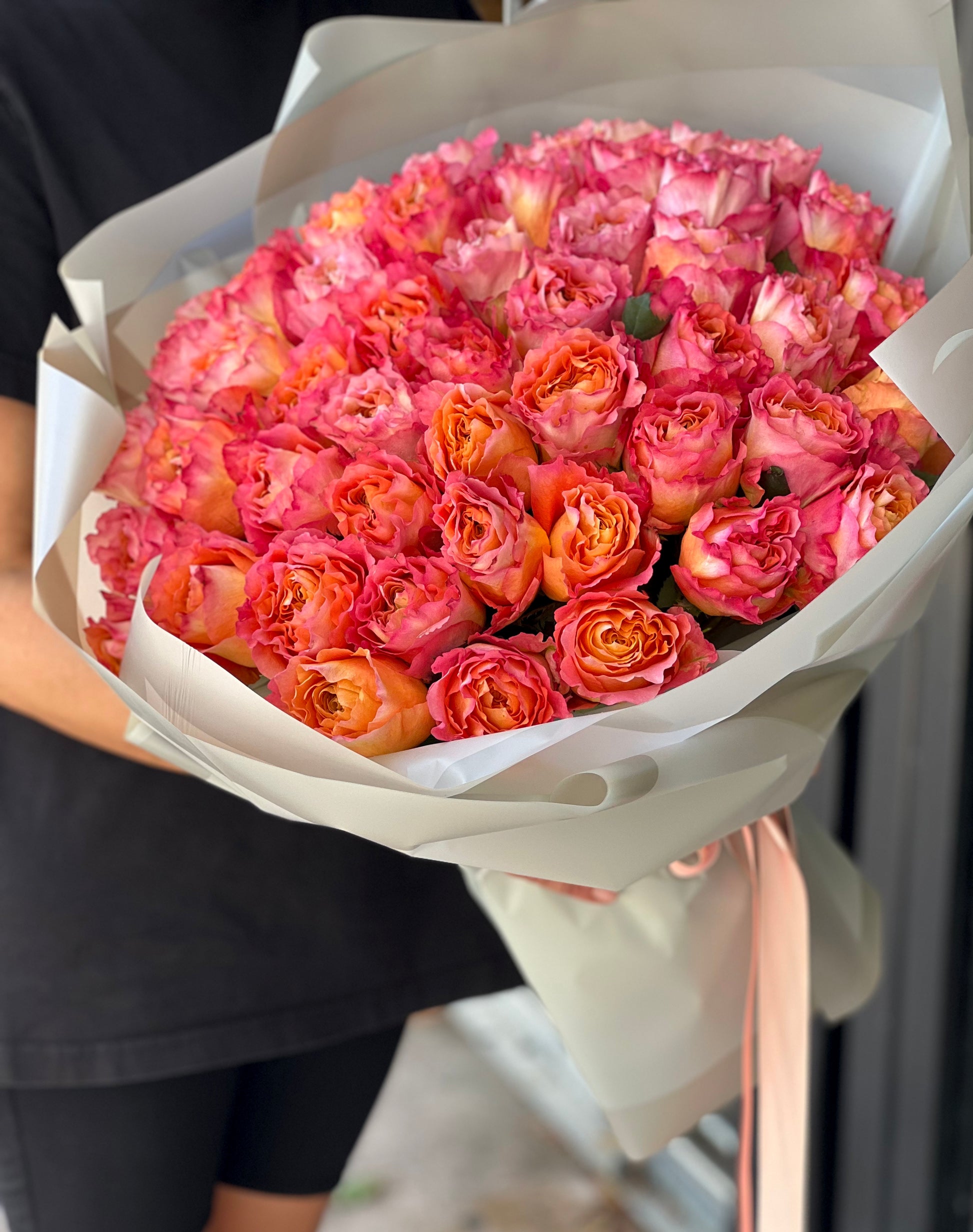 Handcrafted garden rose bouquet by Luxury Flowers Miami