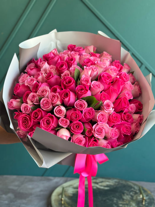 100 Hot Pink And Pink Roses Bouquet