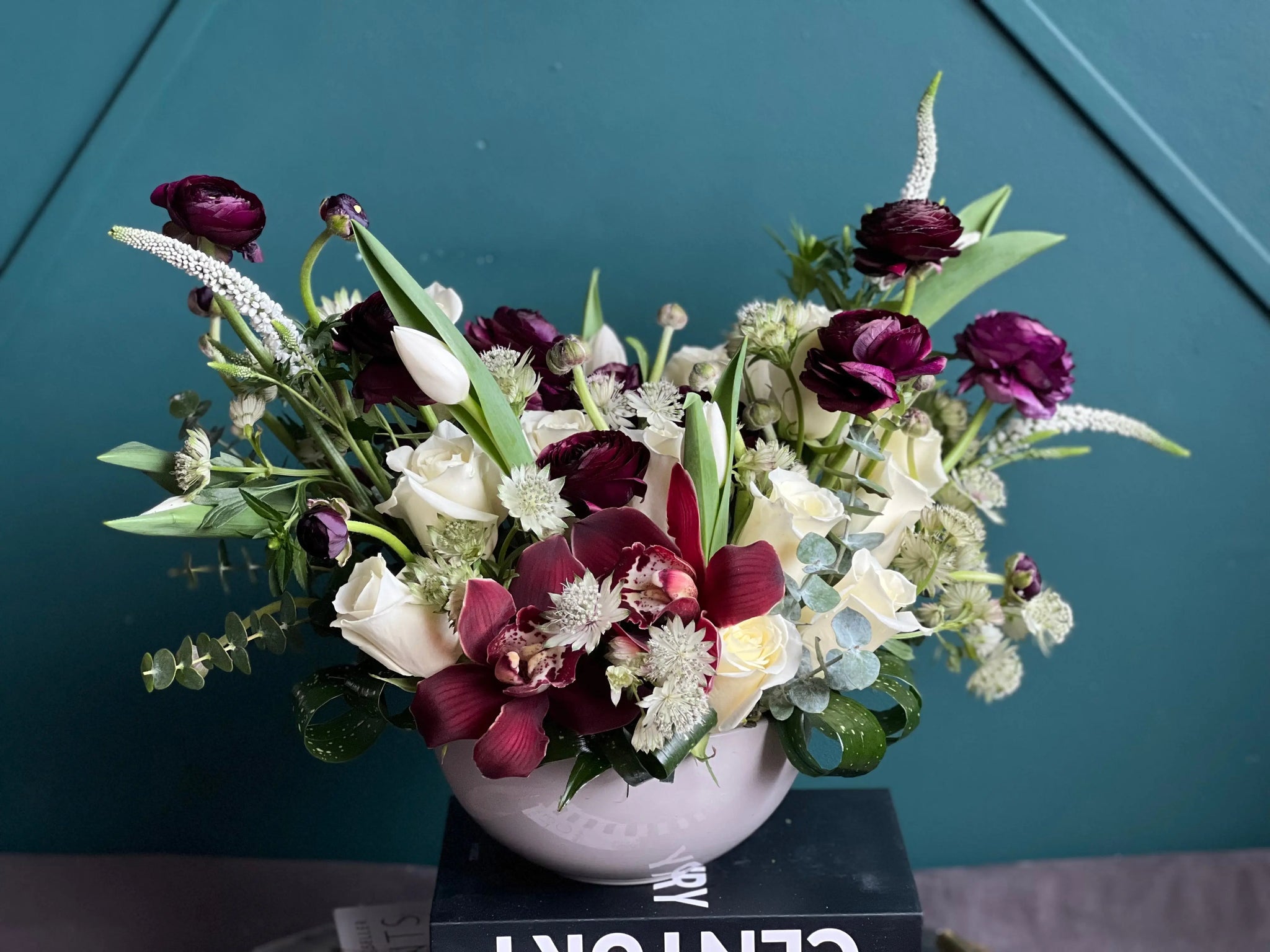 Luxury Mixed Flower Arrangement | Roses & Orchids Design buy online Luxury Flowers Miami