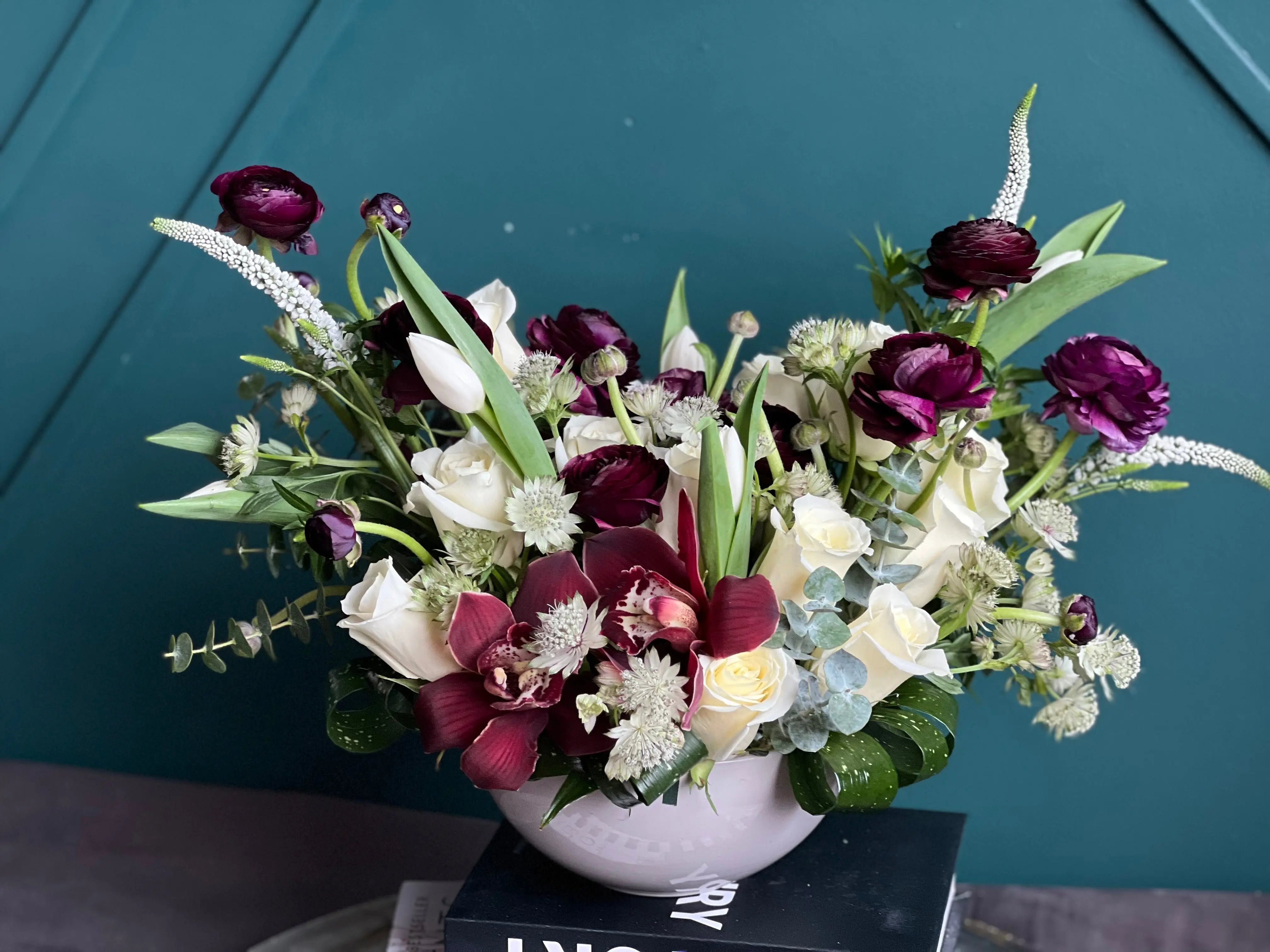 Luxury Mixed Flower Arrangement | Roses & Orchids Design buy online Luxury Flowers Miami