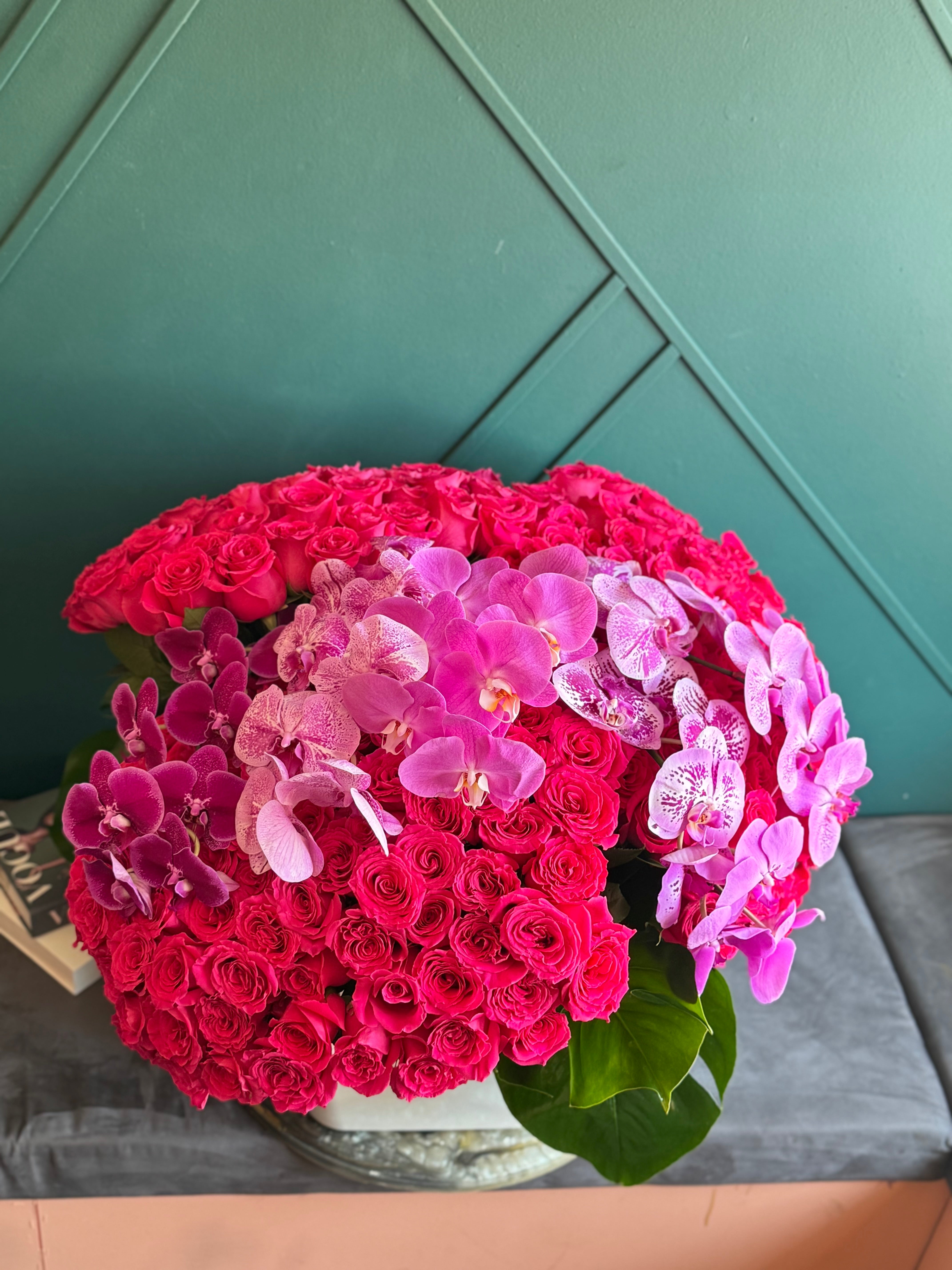 300 Hot Pink Roses & Phalaenopsis Orchids – Grand Luxury Arrangement