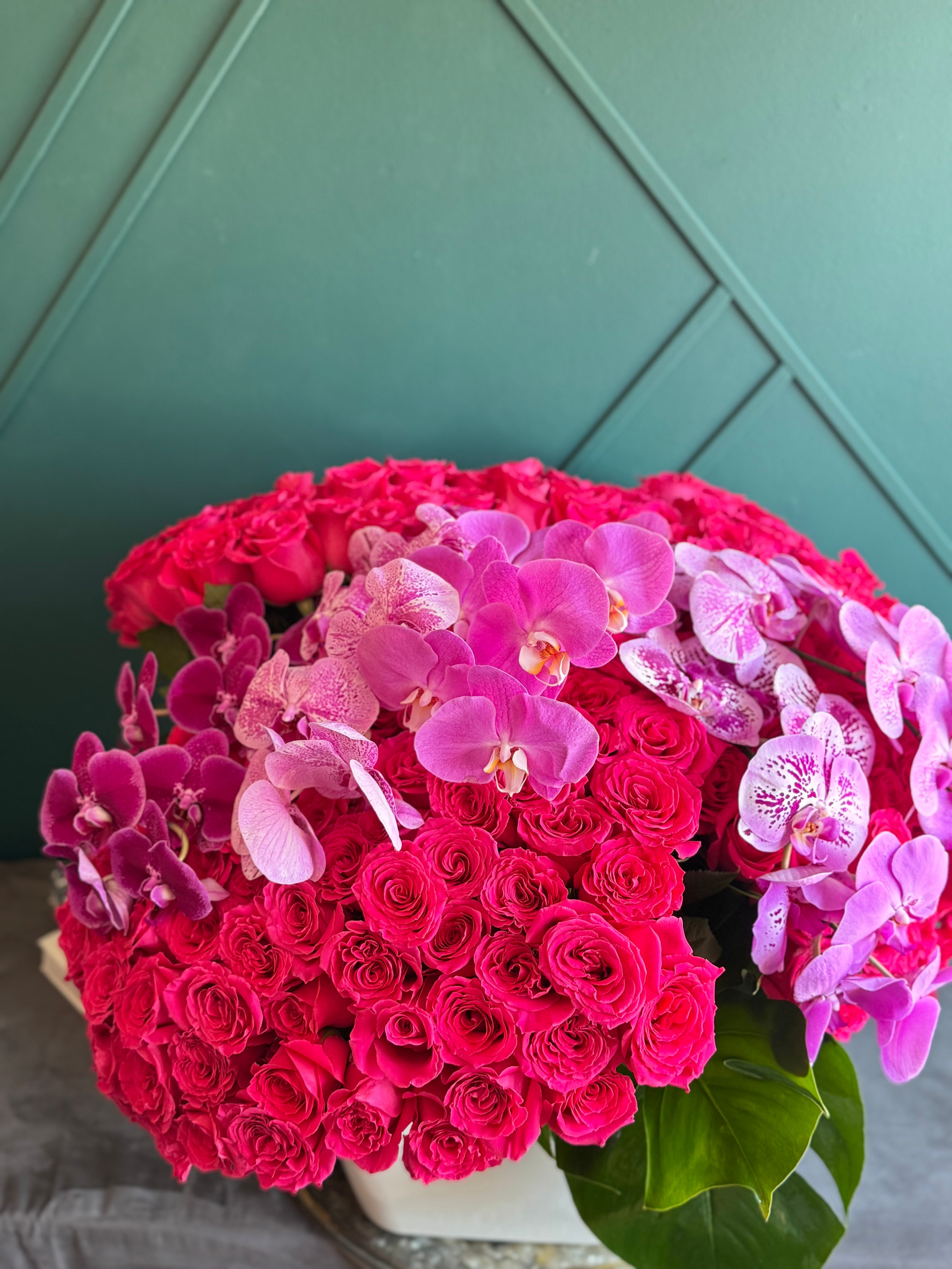 300 Hot Pink Roses & Phalaenopsis Orchids – Grand Luxury Arrangement