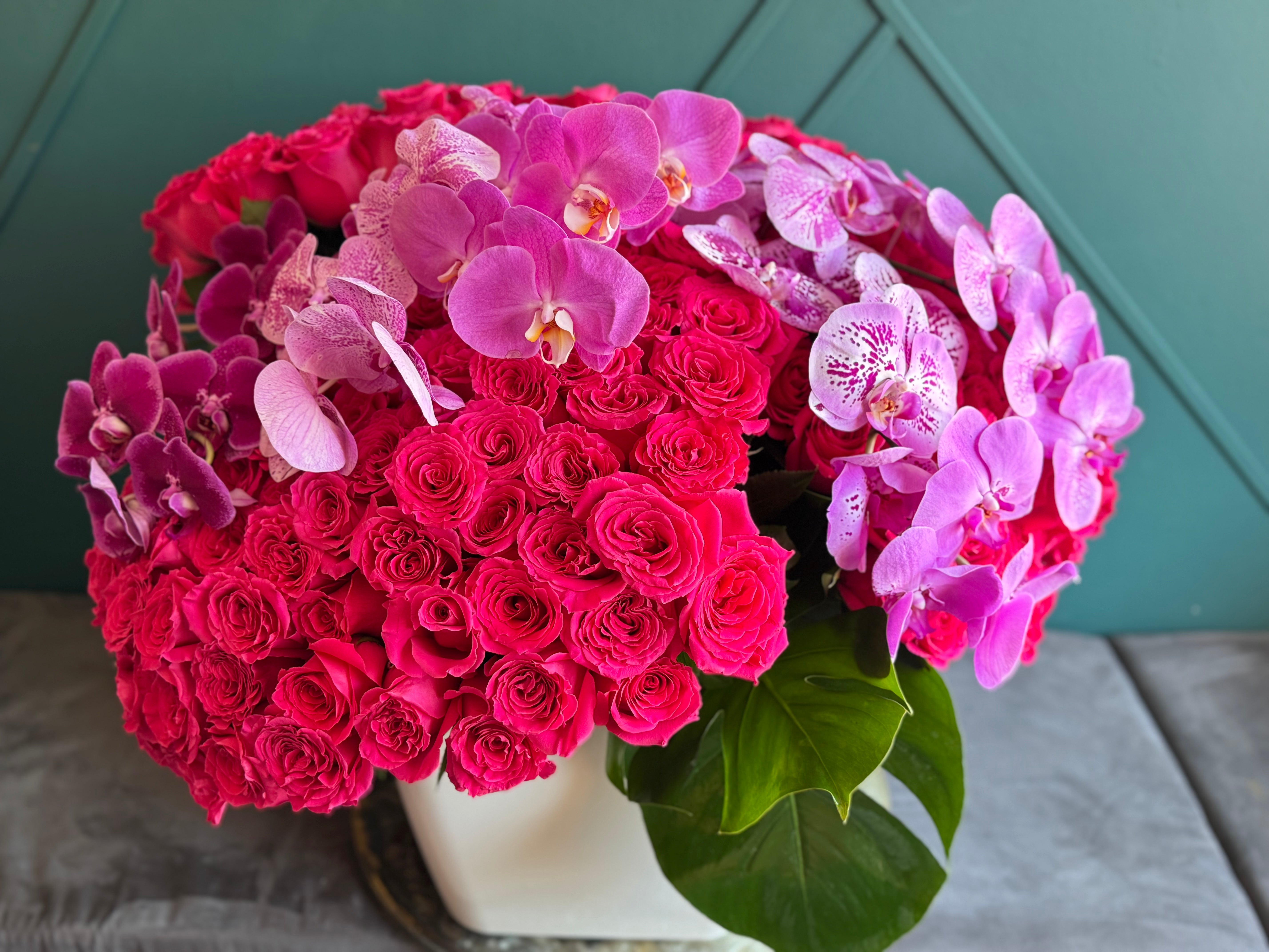 300 Hot Pink Roses & Phalaenopsis Orchids – Grand Luxury Arrangement