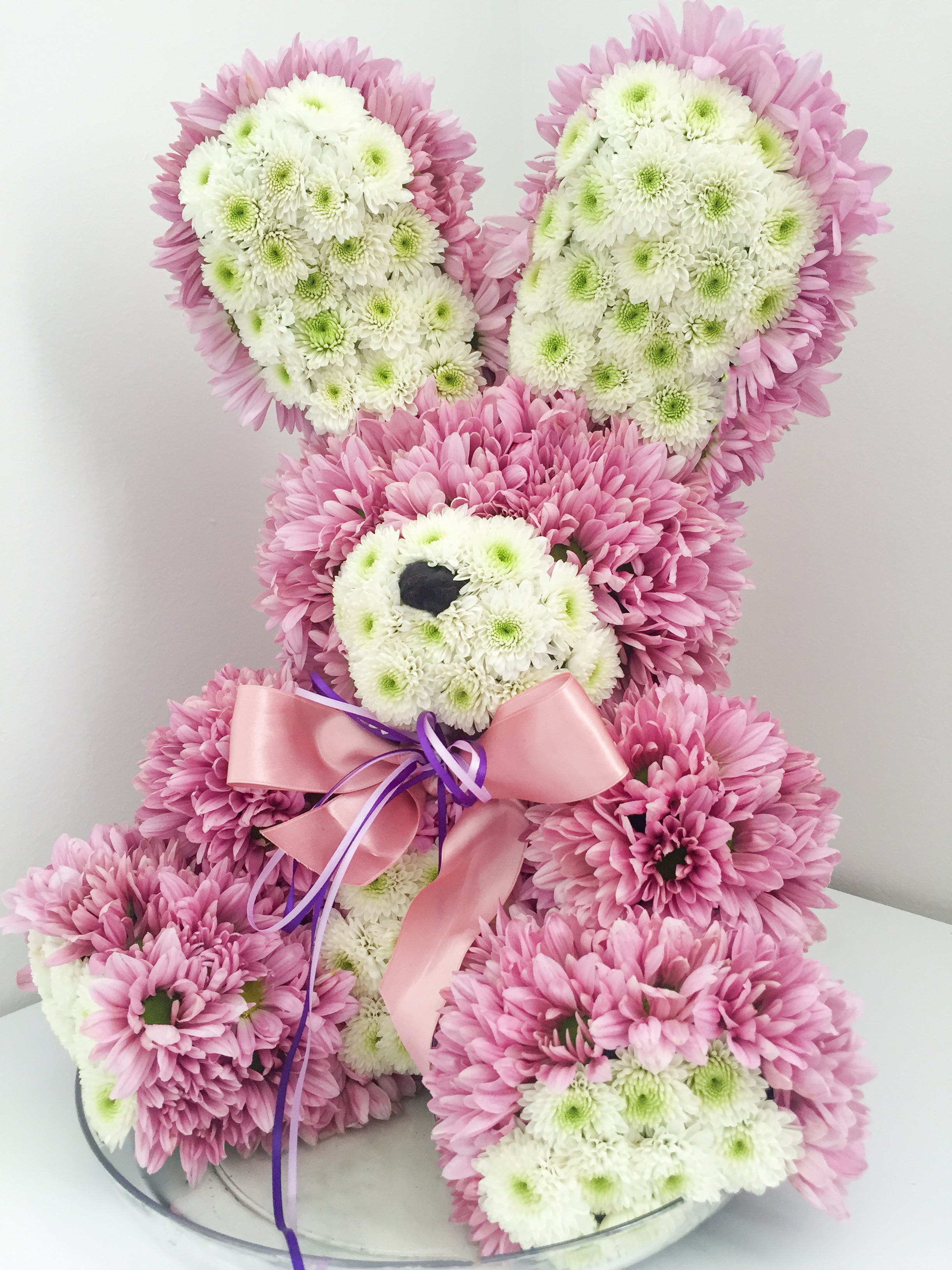 Fresh Flower Bunny – Handmade Chrysanthemum Floral Sculpture