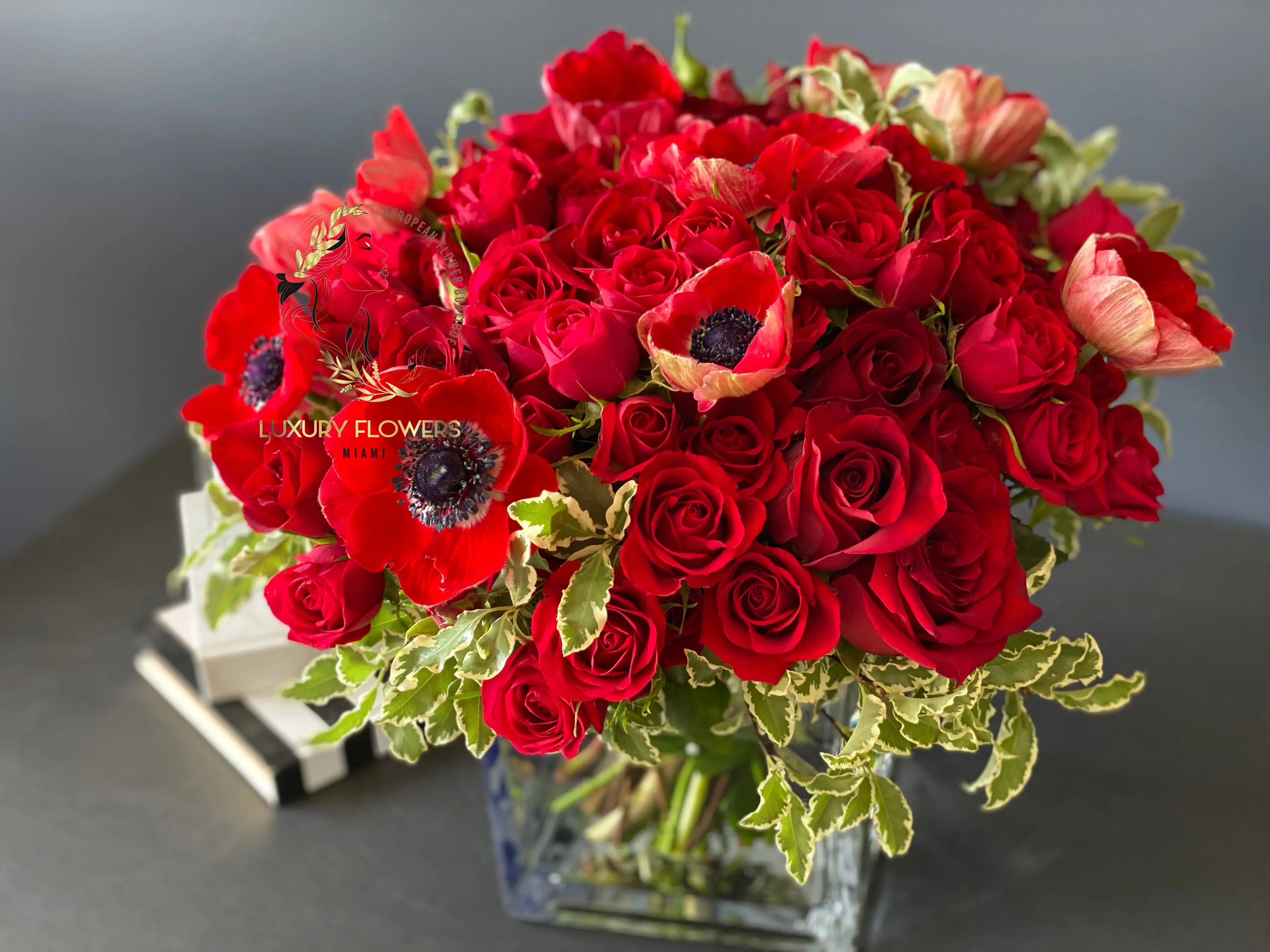 Designer's Choice Flower Arrangement buy online Luxury Flowers Miami