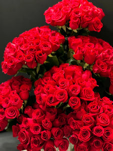 Amore | 200 Roses in custom cement tray buy online Luxury Flowers Miami