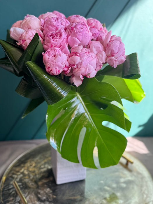 24 Peonies Arrangement | Ceramic Tall Vase Luxury Flowers