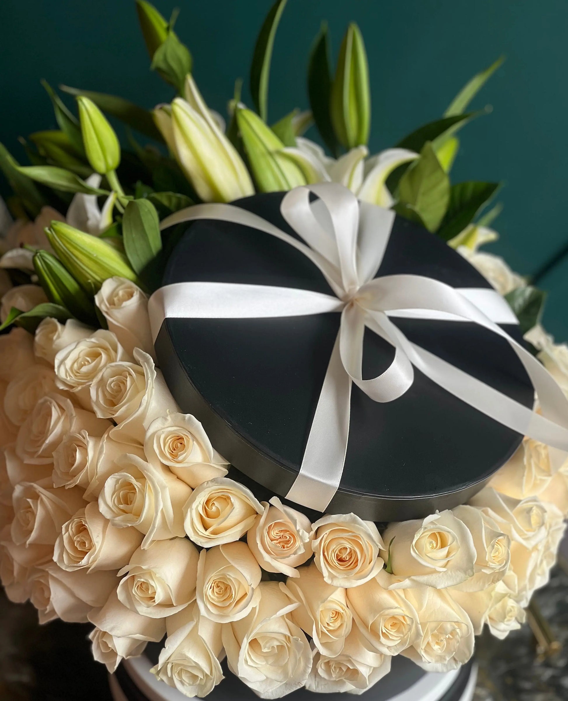 75 White Roses & Fragrant Lilies in Black Luxury Box buy online Luxury Flowers Miami