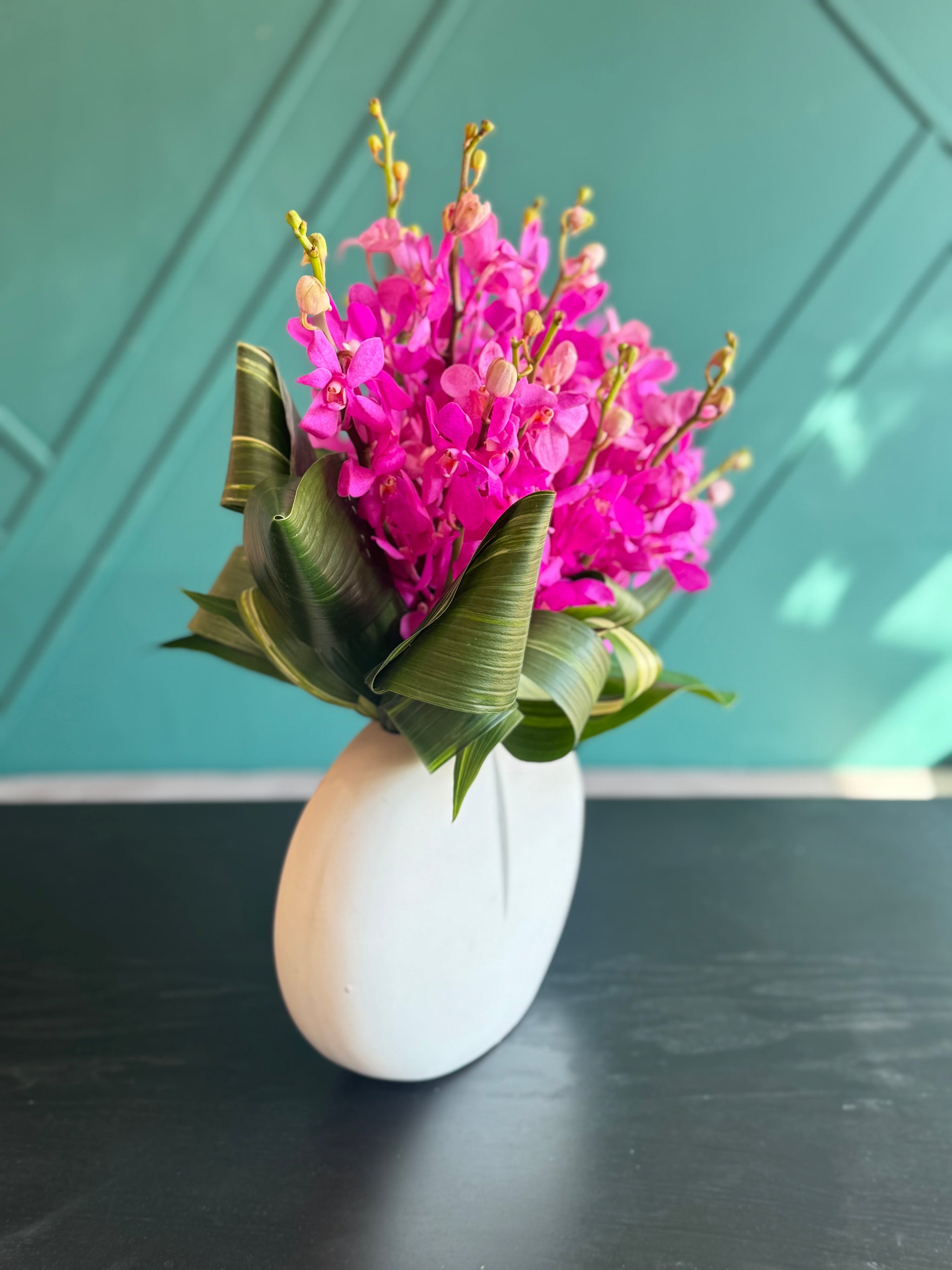 Mokara Orchid Arrangement in Vase | Tropical Luxury Flowers buy online Luxury Flowers Miami