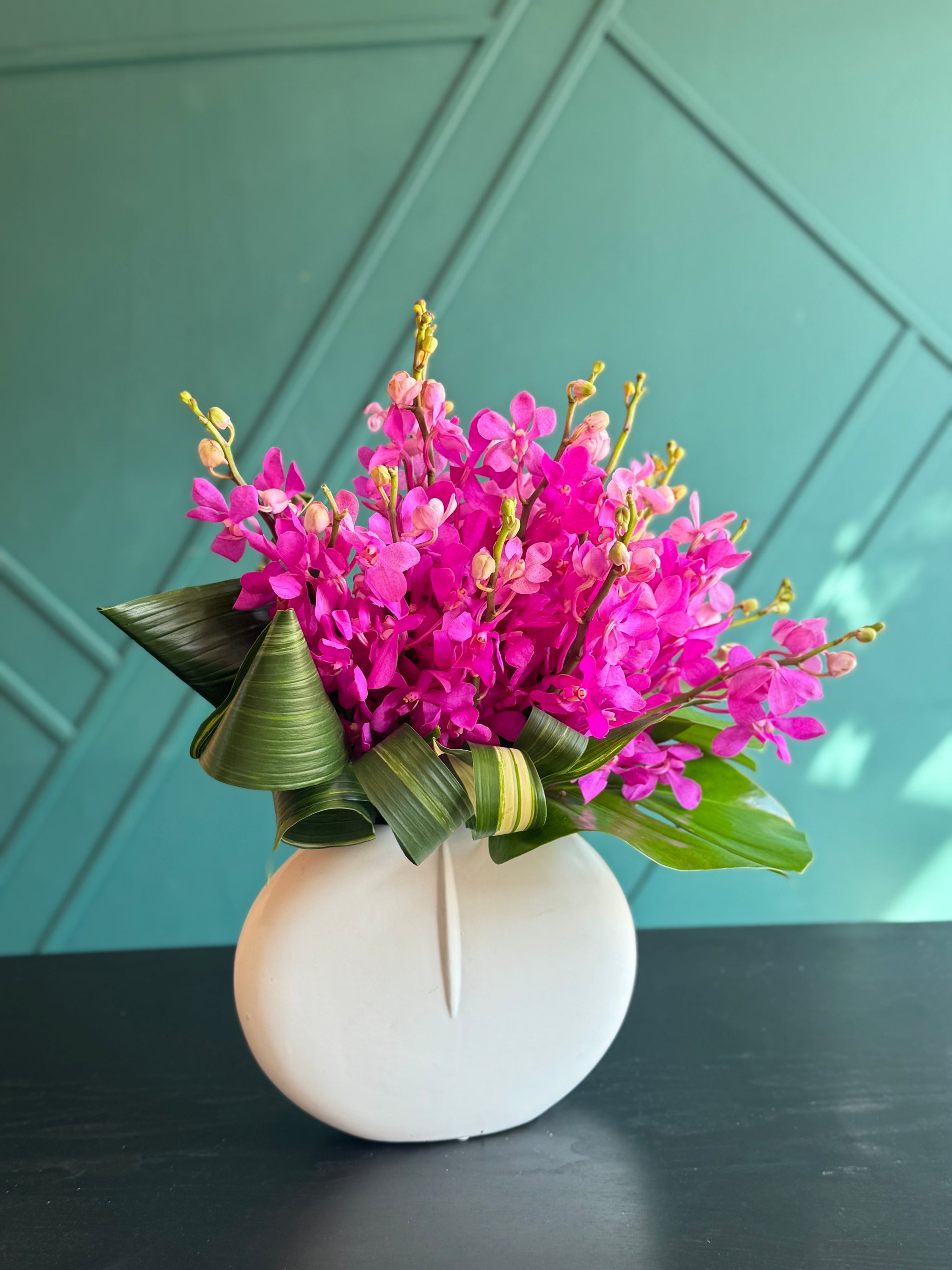 Mokara Orchid Arrangement in Vase | Tropical Luxury Flowers buy online Luxury Flowers Miami