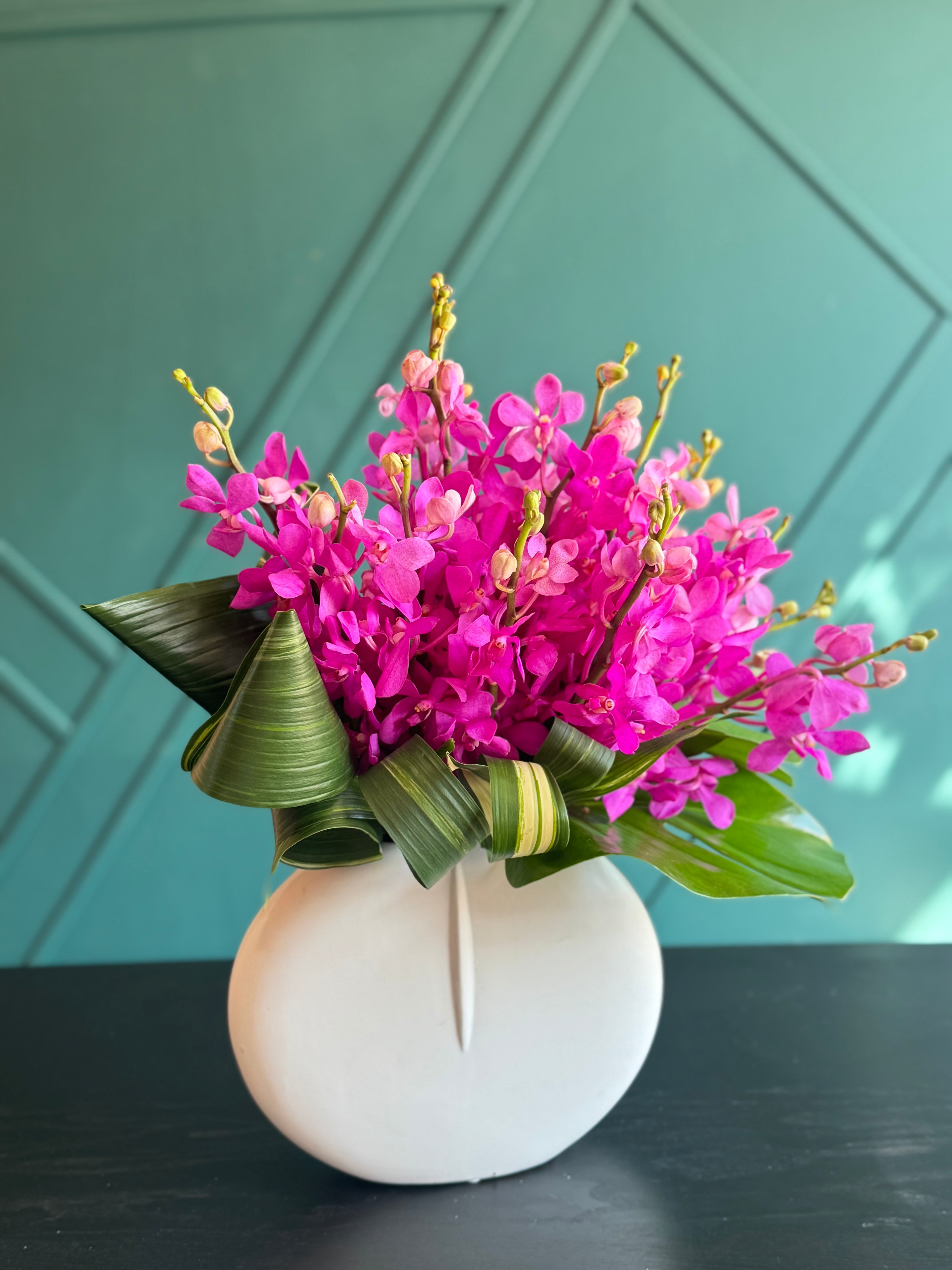 Mokara Orchid Arrangement in Vase | Tropical Luxury Flowers buy online Luxury Flowers Miami