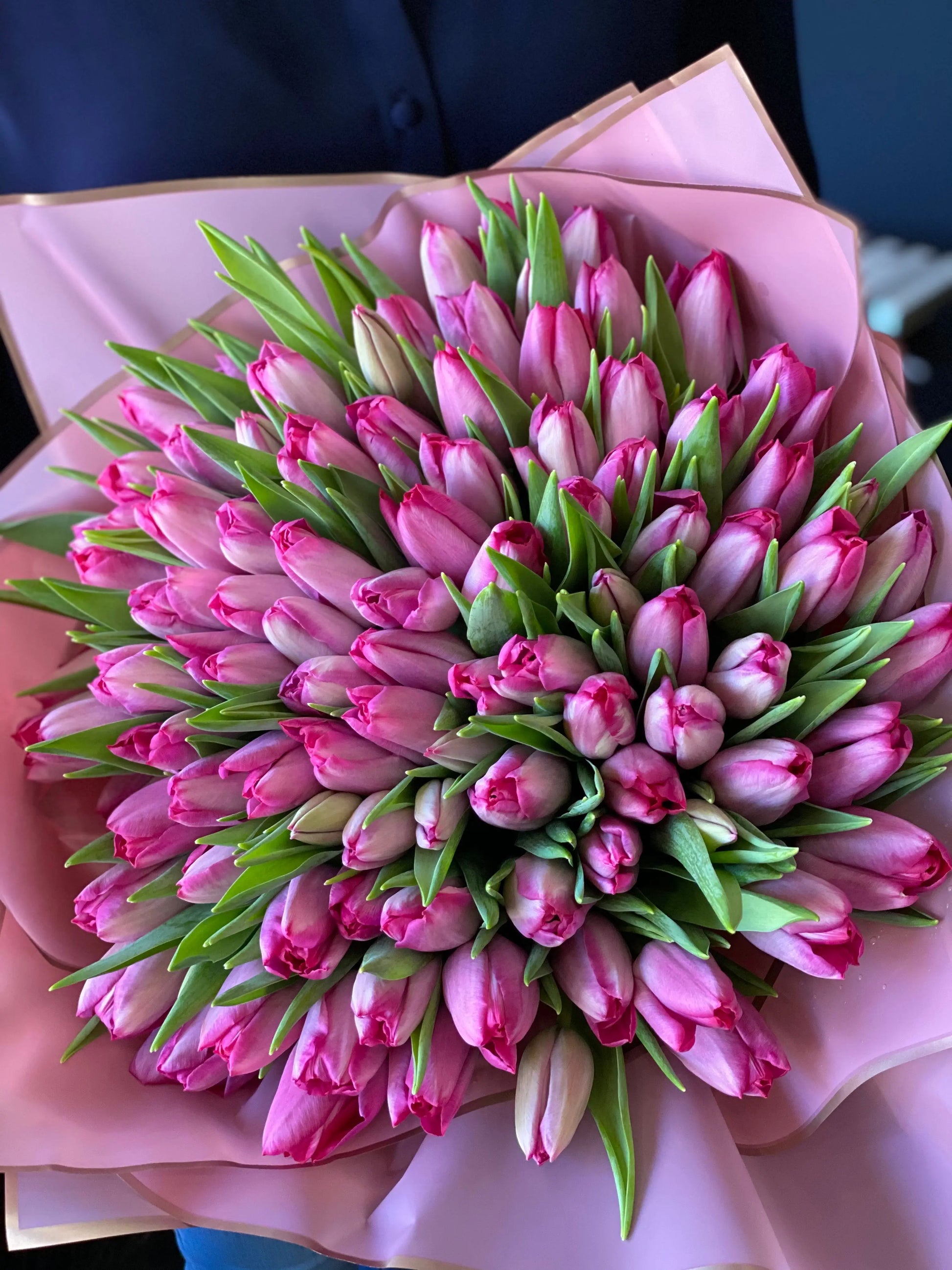 100 Dark Pink Tulips Bouquet | Luxury Flowers Miami buy online Luxury Flowers Miami