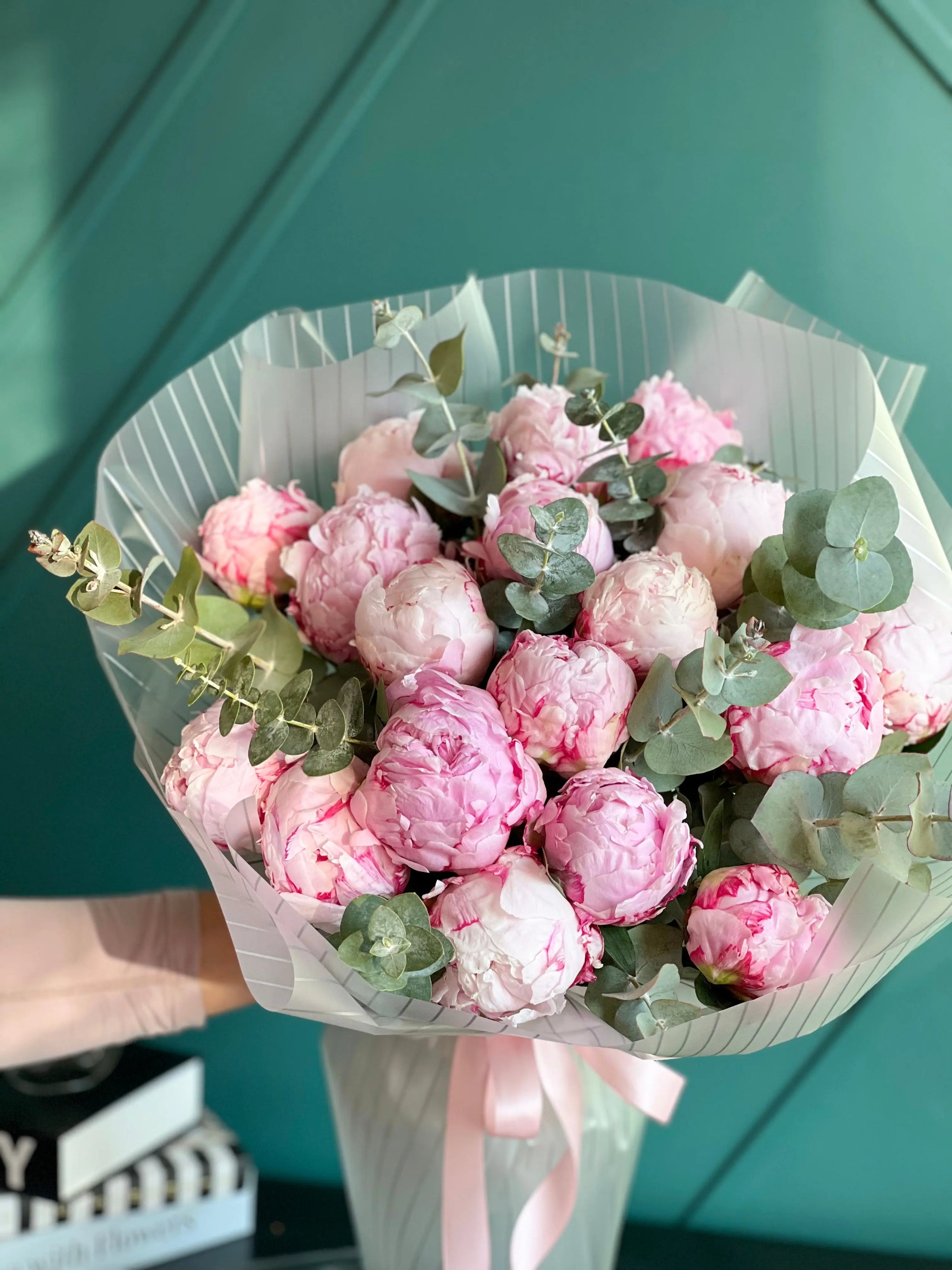 19 Peonies Bouquet | Luxury Pink Peony Flowers buy online Luxury Flowers Miami