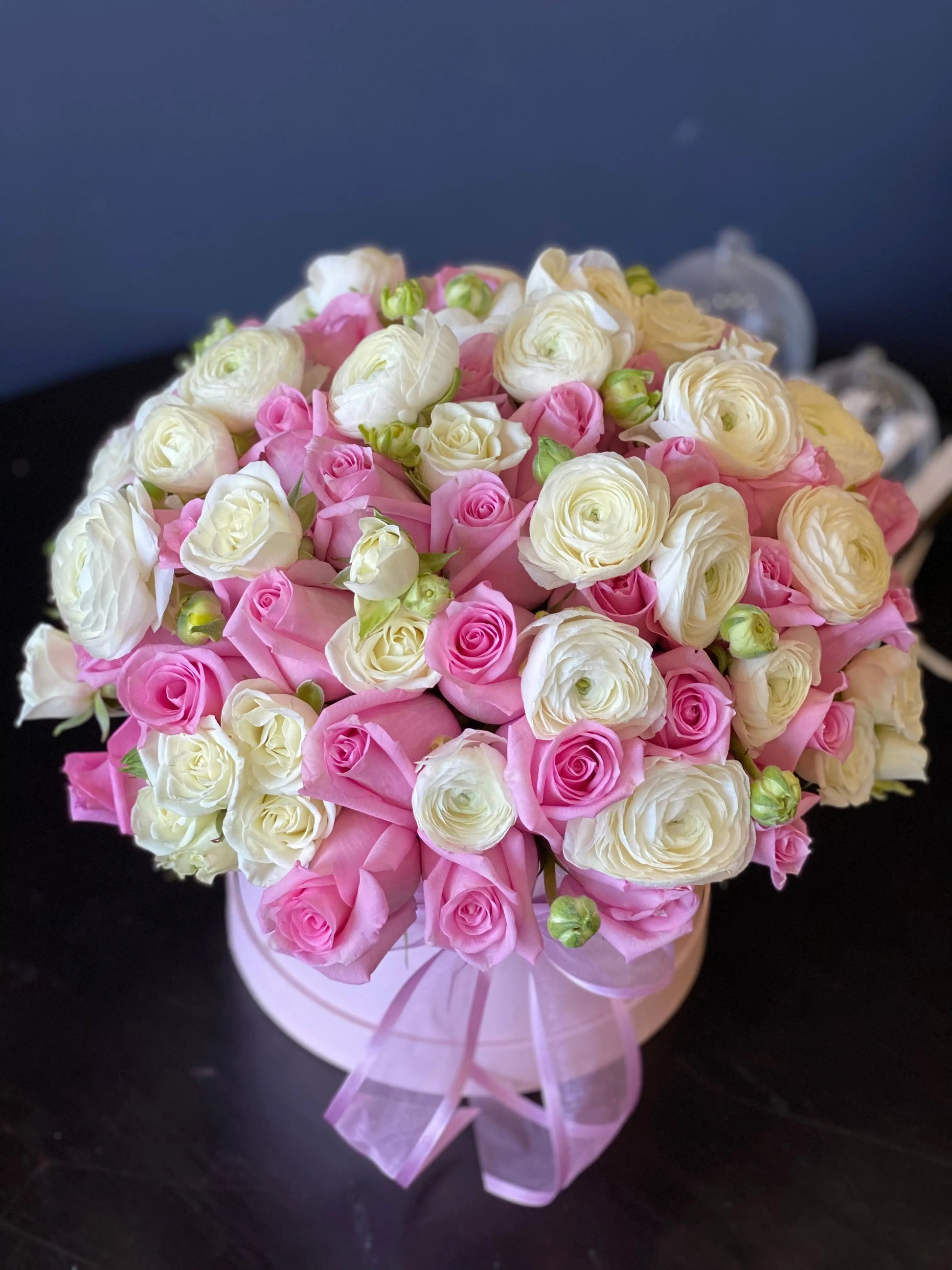Pink Roses & Ranunculus Luxury Box | Luxury Flowers Miami buy online Luxury Flowers Miami