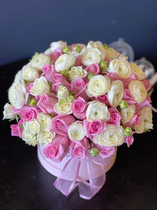Pink Roses & Ranunculus Luxury Box | Luxury Flowers Miami buy online Luxury Flowers Miami