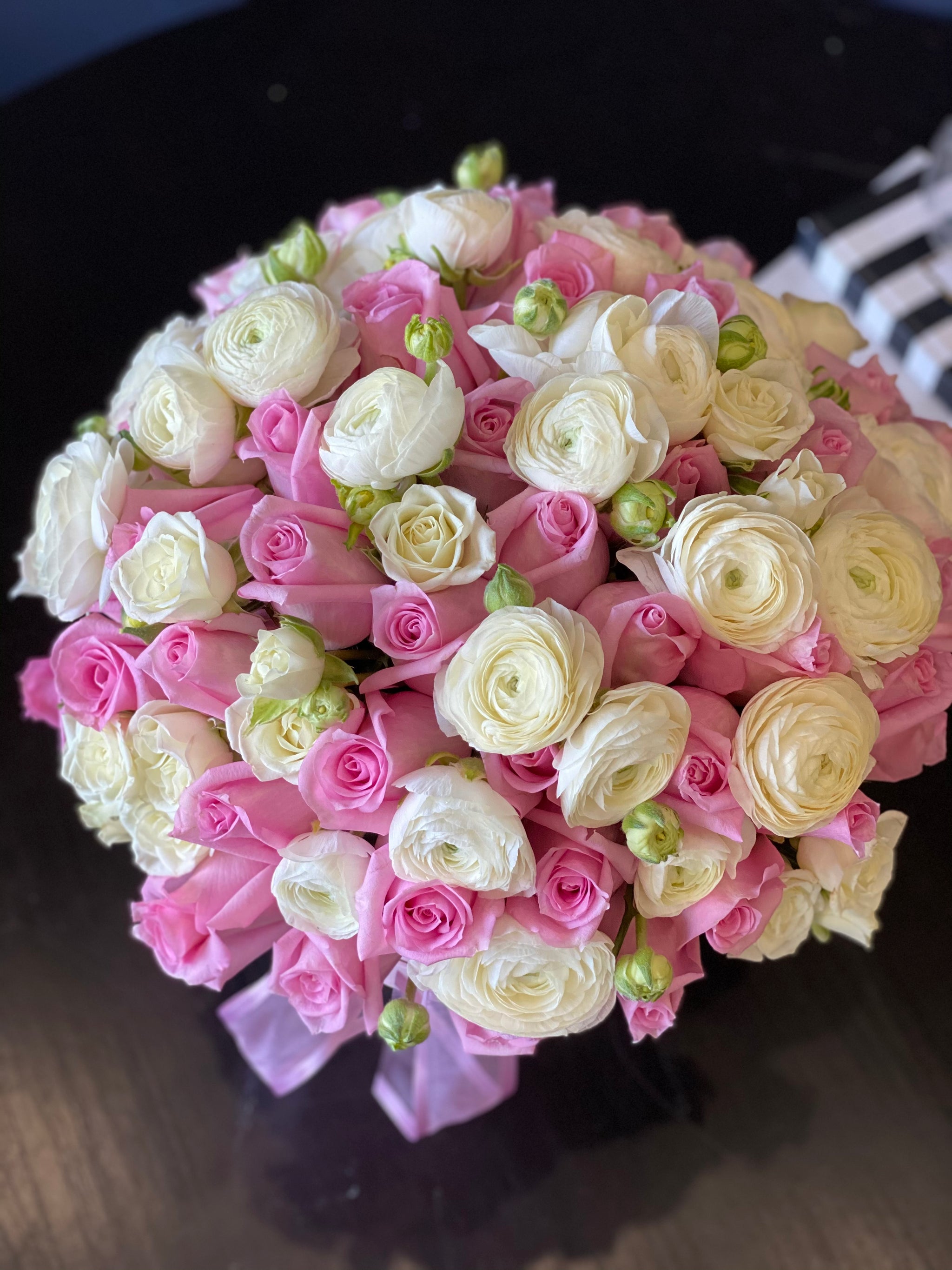 Pink Roses & Ranunculus Luxury Box | Luxury Flowers Miami