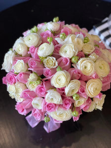 Pink Roses & Ranunculus Luxury Box | Luxury Flowers Miami buy online Luxury Flowers Miami