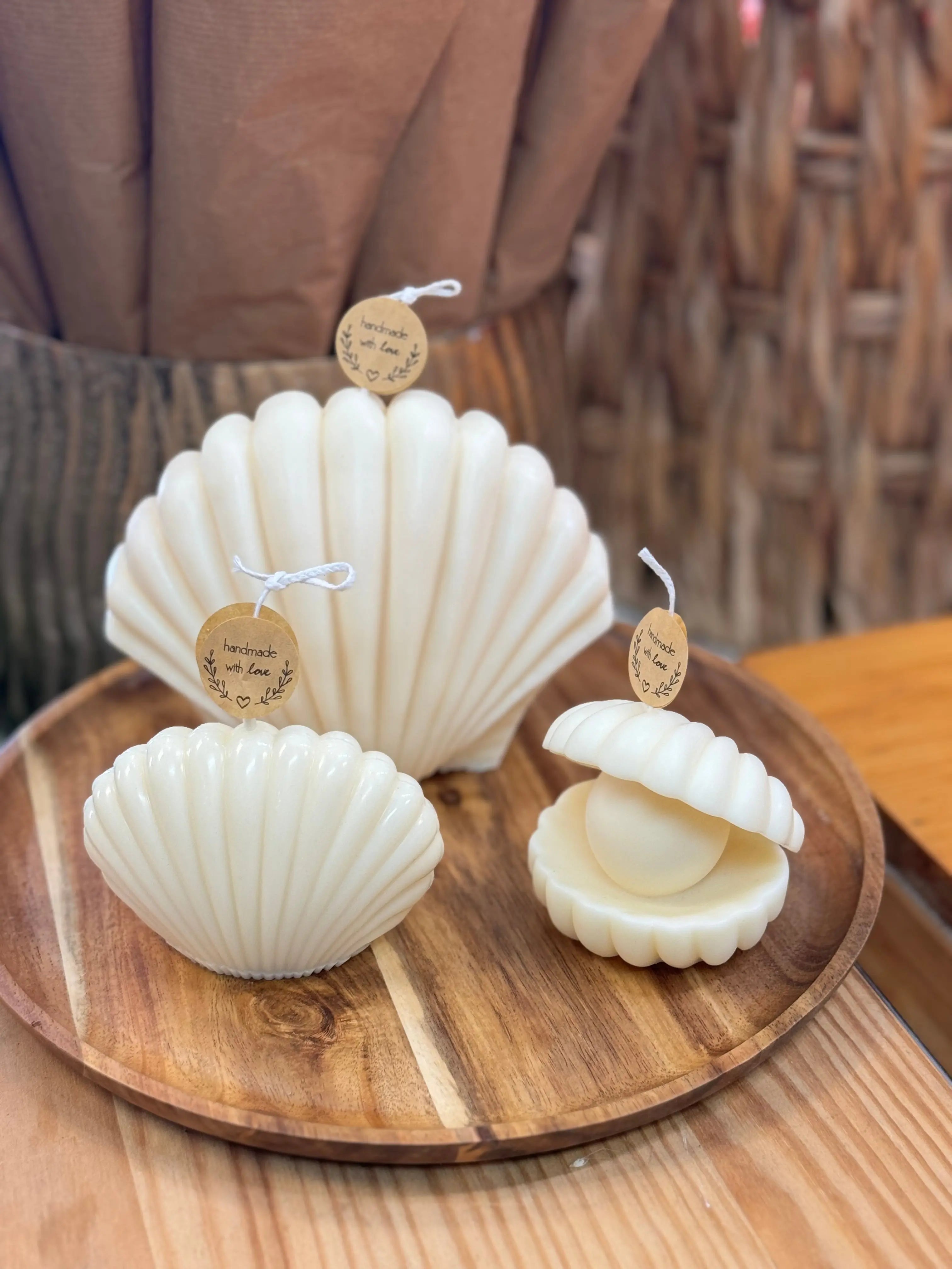 Shell Candle Set of 3 with Wooden Tray | Handmade Soy Wax Candles buy online Luxury Flowers Miami
