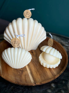 Shell Candle Set of 3 with Wooden Tray | Handmade Soy Wax Candles buy online Luxury Flowers Miami
