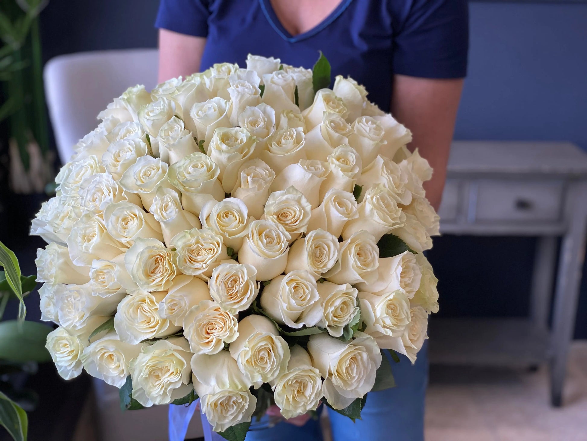 elegant white flowers miami delivery