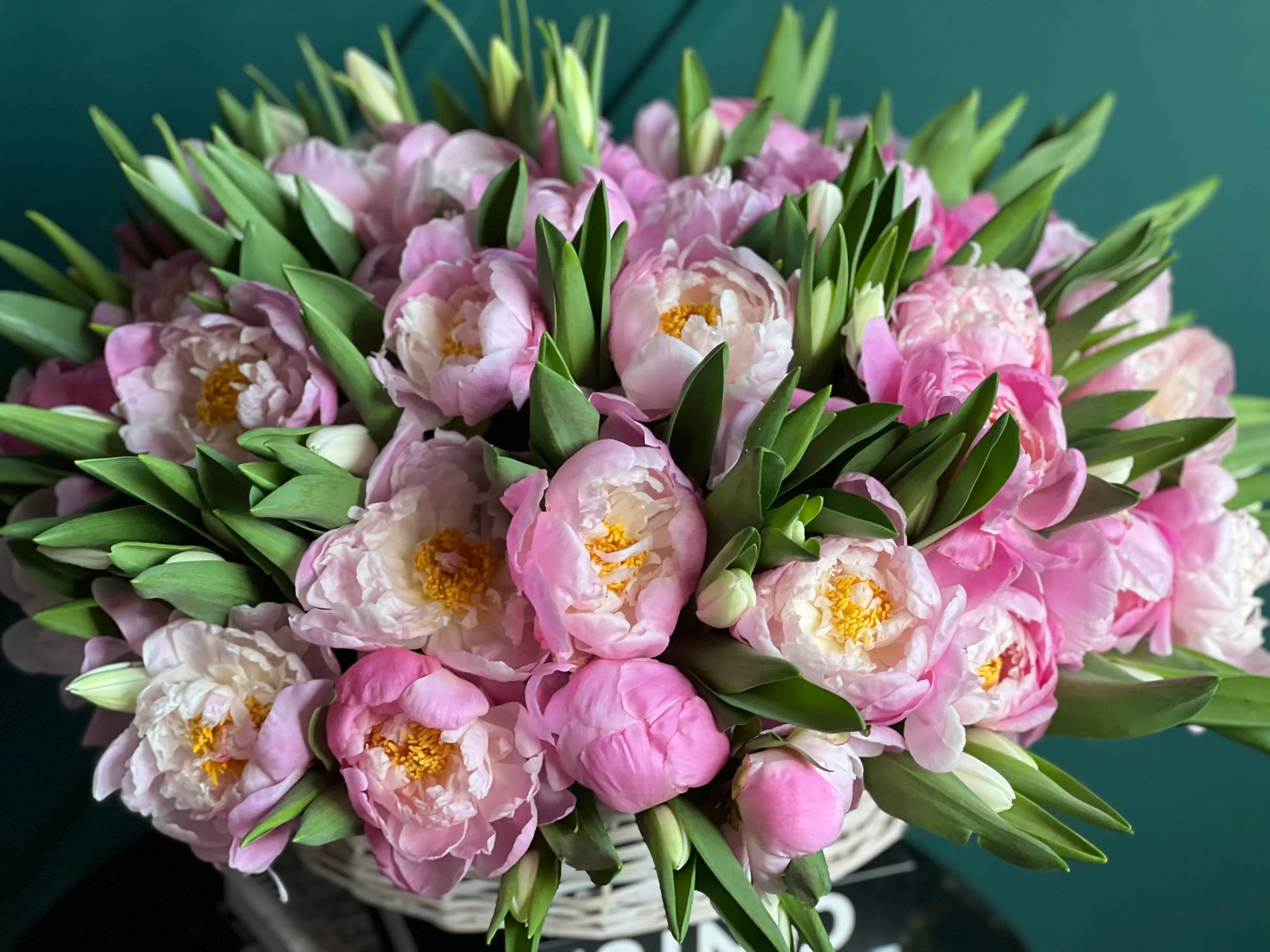 luxury large flower arrangement miami