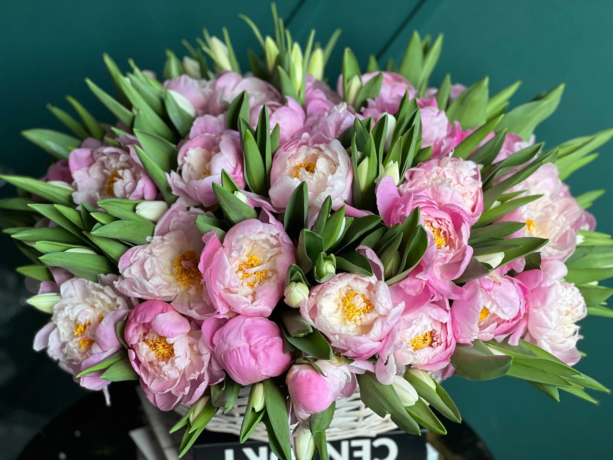 Love in Bloom | 100 Tulips 50 Peonies Bouquet Miami buy online Luxury Flowers Miami