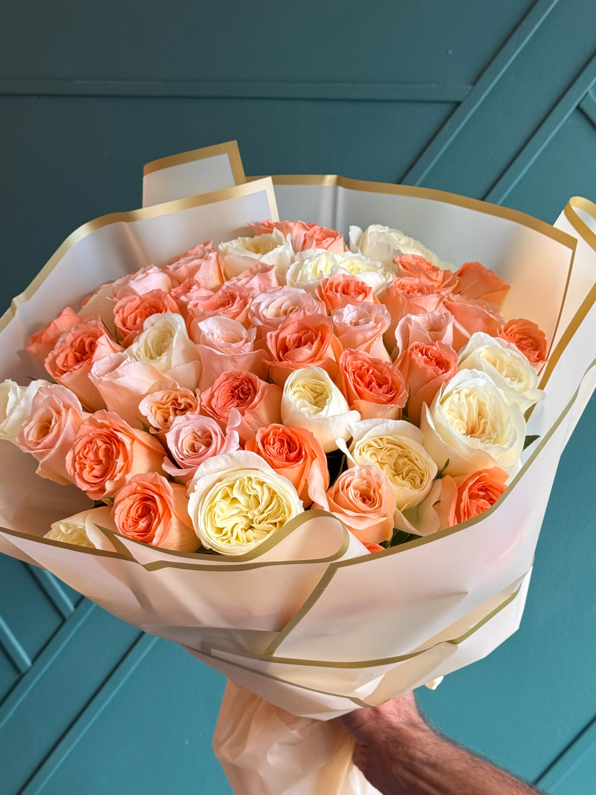 50 Roses Bouquet – Peach, Cream & White Garden Roses