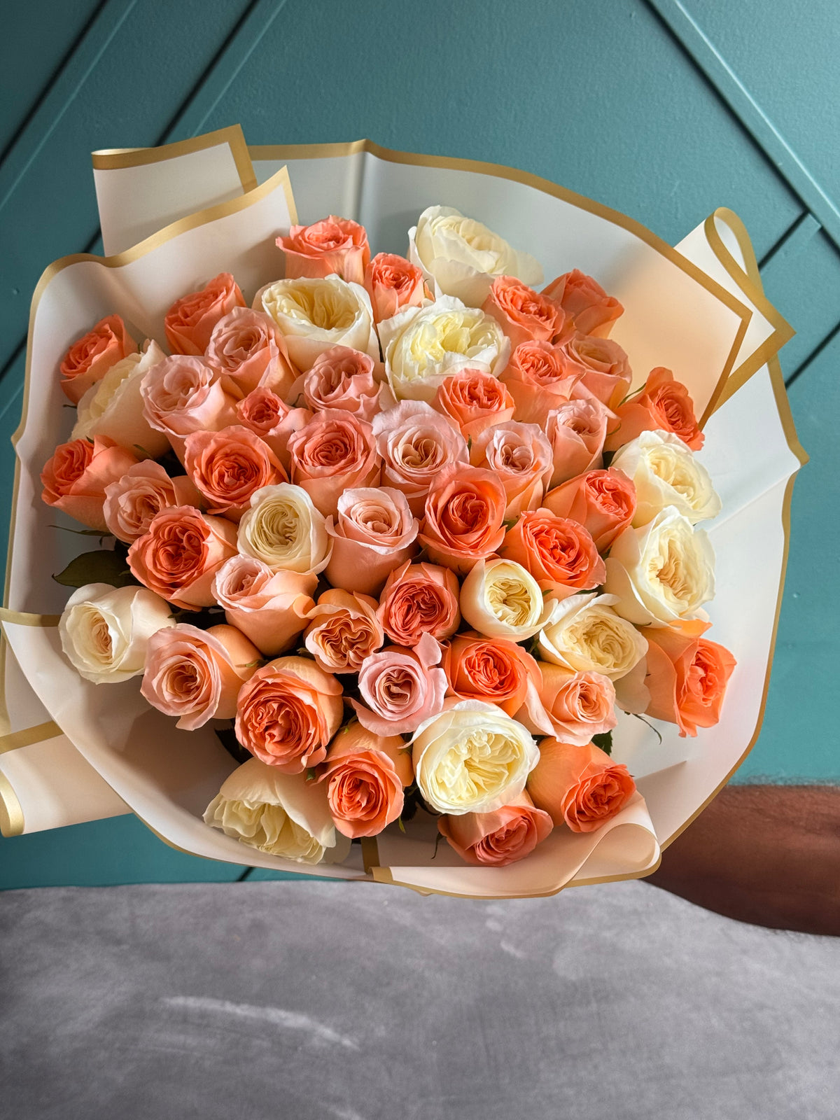 50 Roses Bouquet – Peach, Cream & White Garden Roses
