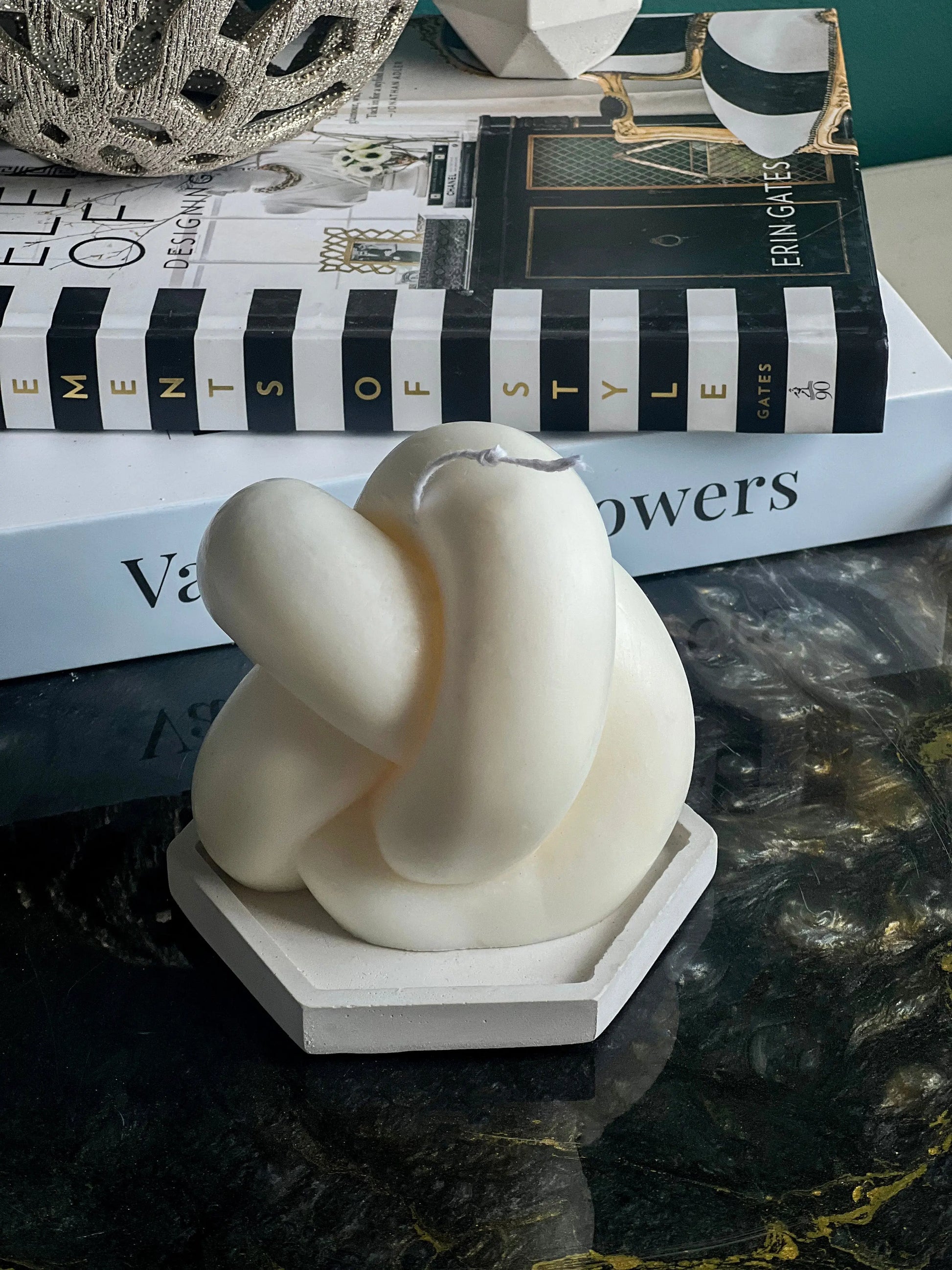 Abstract Sculpture Candle | Handmade Soy Wax Art Candle buy online Luxury Flowers Miami