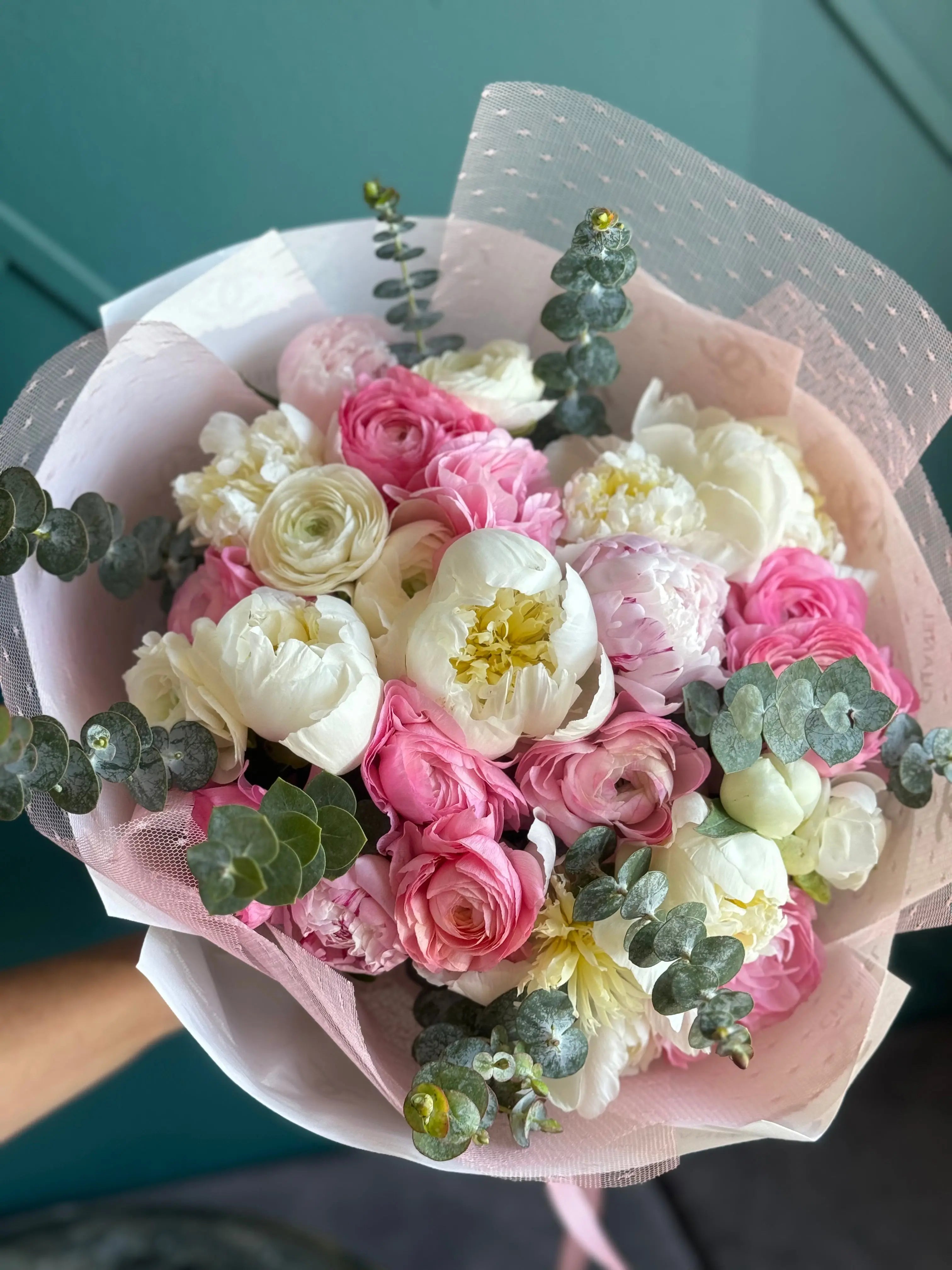 romantic flowers miami delivery