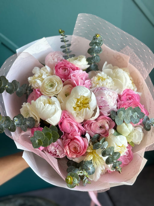 romantic flowers miami delivery